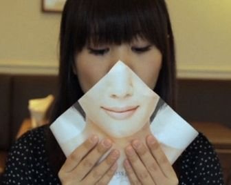 Японские женщины получили возможность есть гамбургеры