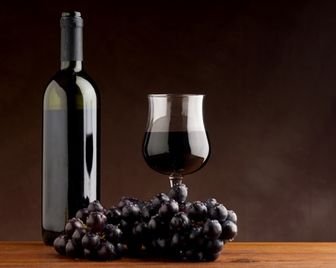 Китай вышел на первое место по количеству выпитого красного вина