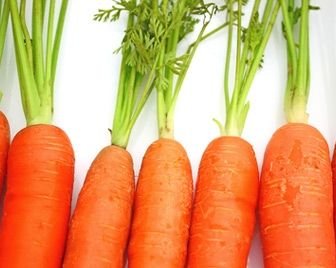 Желтые и оранжевые фрукты и овощи улучшают мужскую фертильность