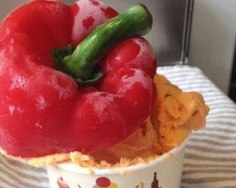 Бруклинский магазин продает острое мороженое