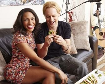 Путь к сердцу мужчины лежит через 300 сэндвичей